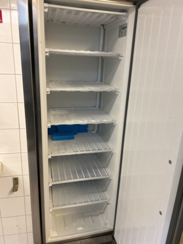 1308506-4 Freezer - Tefcold UF400S