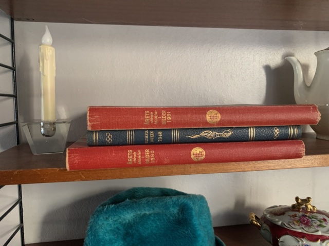 1347389-29 Art and interior design