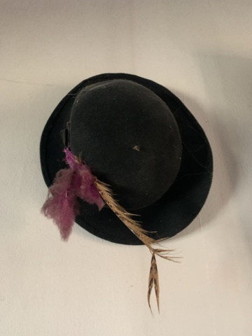 1347389-40 Art and interior design