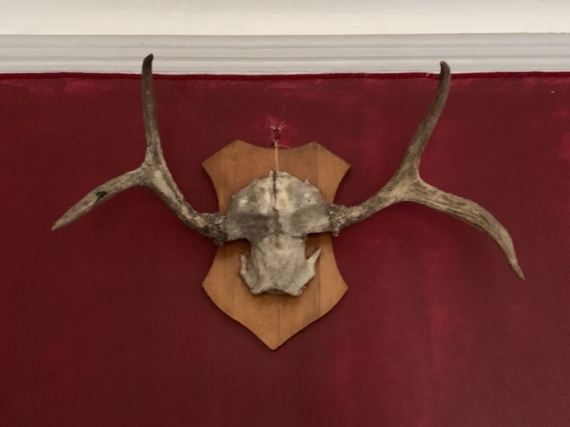 1347389-52 Art and interior design