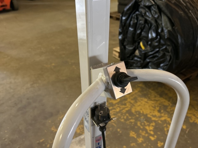 1317225-5 Lifting trolley - TAWI PRO25