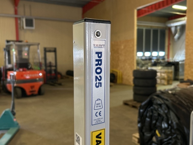 1317226-4 Lifting trolley - TAWI PRO25 (Repair item)