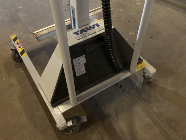 1317226-8 Lifting trolley - TAWI PRO25 (Repair item)