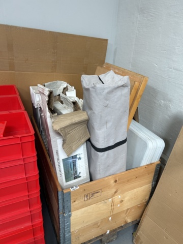 1290073-7 Partytält 3x3 meter med bord och stolar