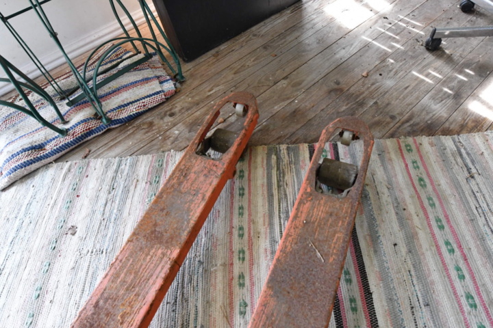 1346291-3 Pallet truck