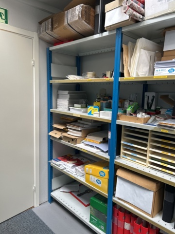 1290102-4 Warehouse shelves 3 sections with corner shelf