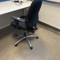 1290121-4 Office workstation - Electric desk, cabinet and office chair