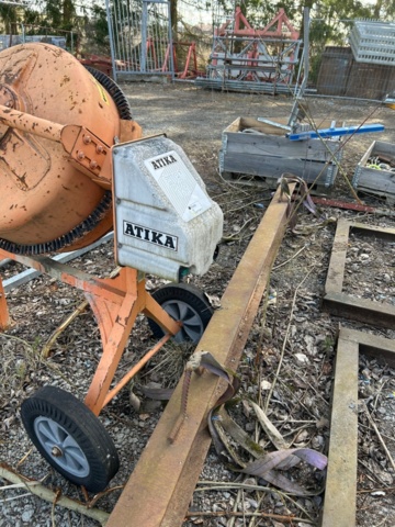 1345191-4 Tombola/Concrete mixer. Atika Expert 185.