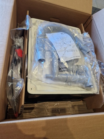 1347813-2 New/unused sink - Franke KBK 110-50, onyx