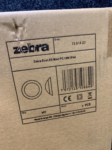 1348260-15 5 ceiling/wall luminaires Zebra EcoLED Maxi PC 23W