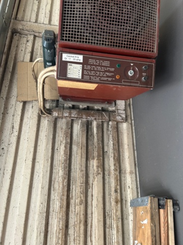 1348698-2 Fan heater Pyrox