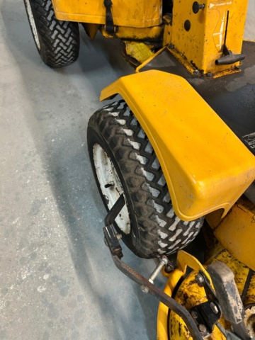 1348707-8 Front mower Stiga park 2000