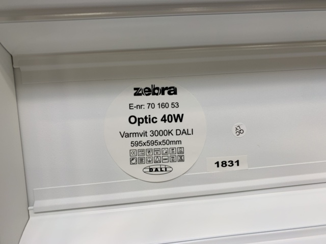 1348946-12 2 st Armaturer Zebra Optic LED 3000K DALI/Push