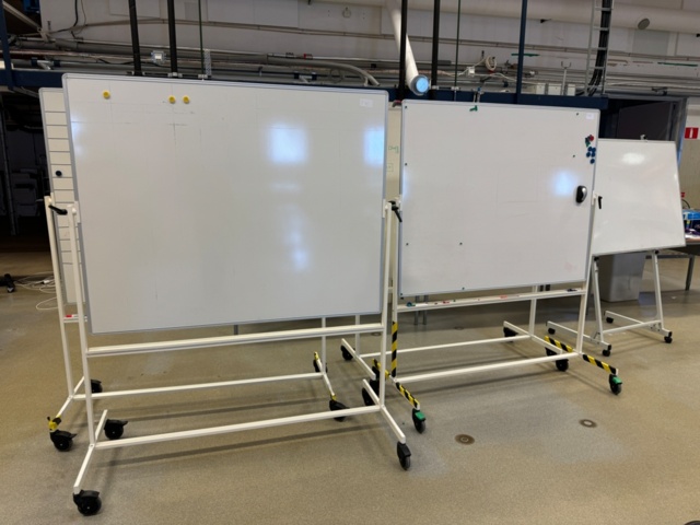 1347782-2 Whiteboard boards, 5 pcs.