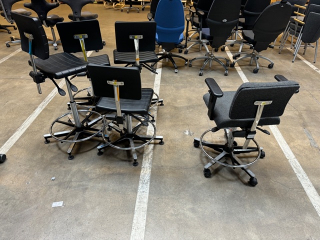 1347786-3 Treston workshop chairs/office chairs, 5 pcs.