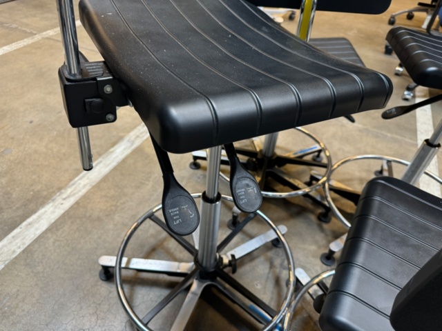 1347786-4 Treston workshop chairs/office chairs, 5 pcs.