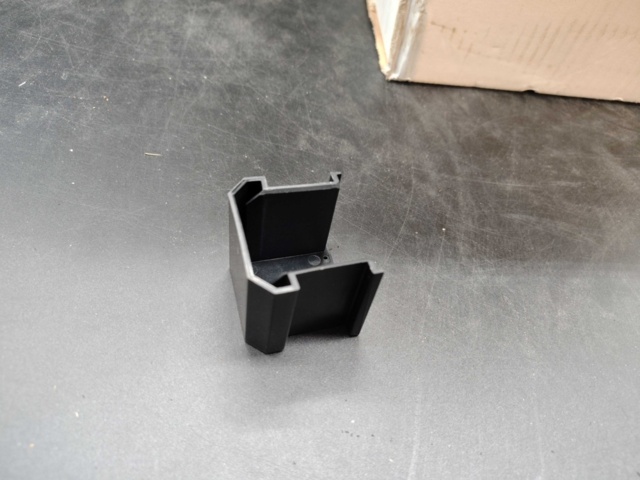 1349055-1 Skyddskåpa, ca 98 st, Esdec, 40x44,7x39 mm