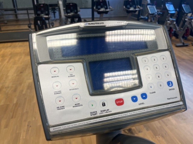 1308528-9 Elliptical trainers 6 pieces - Nautilus E916