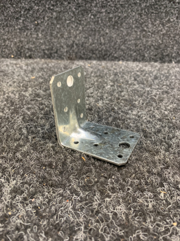 1350765-2 About 100 pcs Angle fitting Prof 70X70X2.5X55mm Reinforced