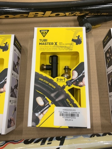 1345935-5 Bicycle pumps, water bottles, Tubi master X mm