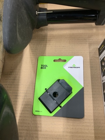 1345935-7 Bicycle pumps, water bottles, Tubi master X mm