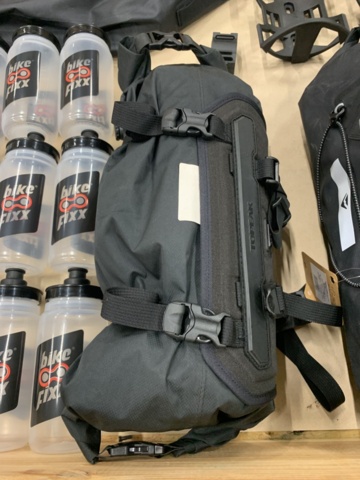 1345940-5 Storage products Merida & water bottles