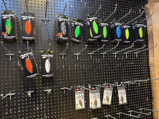 1334098-5 Fishing tackle and equipment