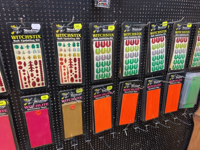 1334098-8 Fishing tackle and equipment