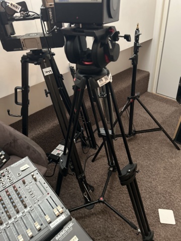 1297214-2 Manfrotto 509HD - Videohead & Tripod