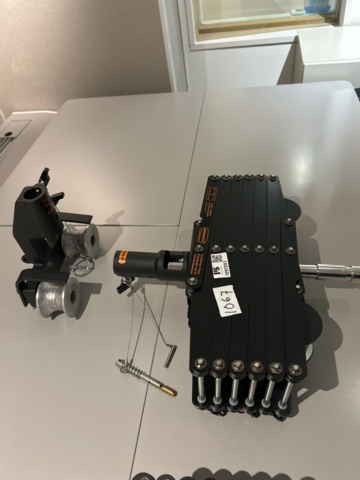 1297251-4 Doughty G1660 - Pantograph 2 Spring 2.2m