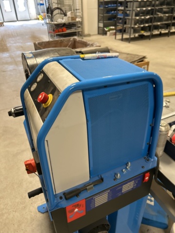 1350319-8 Slangpress med bord och tillbehör - Finn-Power P32 -2022