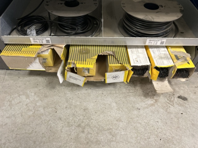 1350326-15 Innehåll i verkstadsmöbel om 2x sektioner