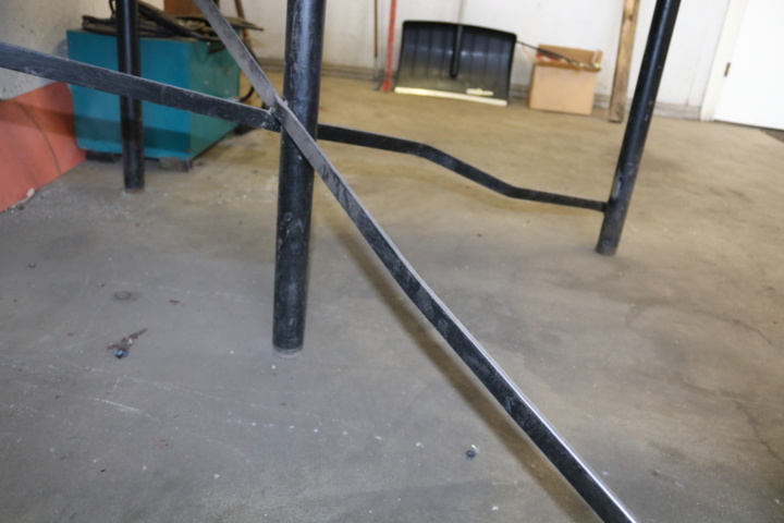 1300581-27 Workbench with contents