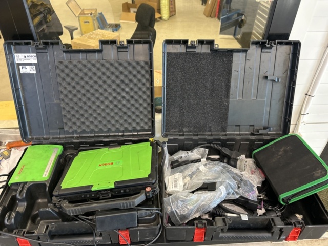 1350341-1 Diagnosverktyg - Bosch KTS Truck