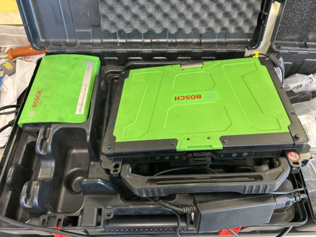 1350341-2 Diagnosverktyg - Bosch KTS Truck