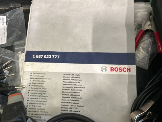 1350341-8 Diagnosverktyg - Bosch KTS Truck