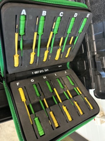 1350341-9 Diagnosverktyg - Bosch KTS Truck