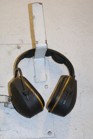 1300587-13 Tool cabinet with tools