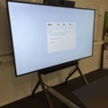 1350383-1 LCD-monitor 86” & koneferensutrustning - llyama & Yealink