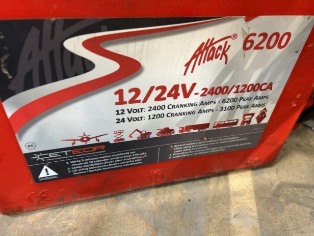 1350358-3 Battery booster 12/24v, Ceteor Attack 6200