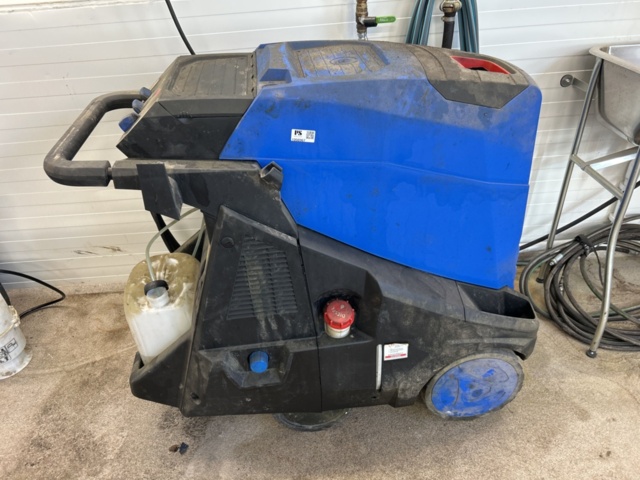 1350367-1 Hot water cleaner, Nilfisk MH7-P180/1260