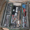 1300613-2 Toolbox with tools