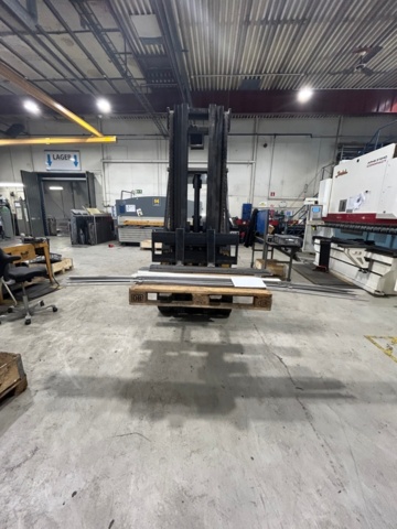 1304559-2 Counterbalance forklift, Linde E20, 1994