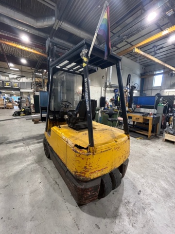 1304559-8 Counterbalance forklift, Linde E20, 1994