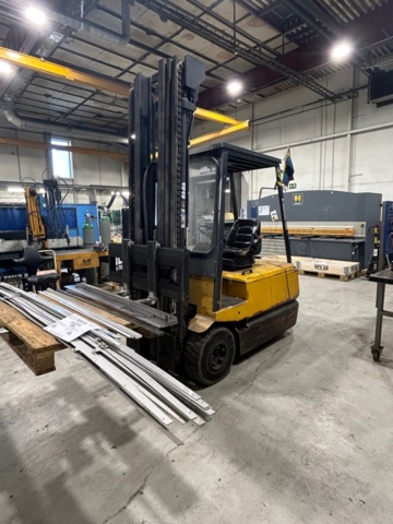 1304559-1 Counterbalance forklift, Linde E20, 1994