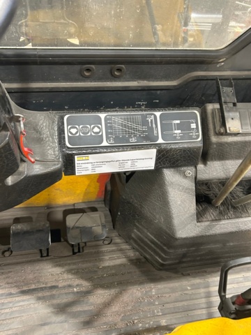1304559-16 Counterbalance forklift, Linde E20, 1994