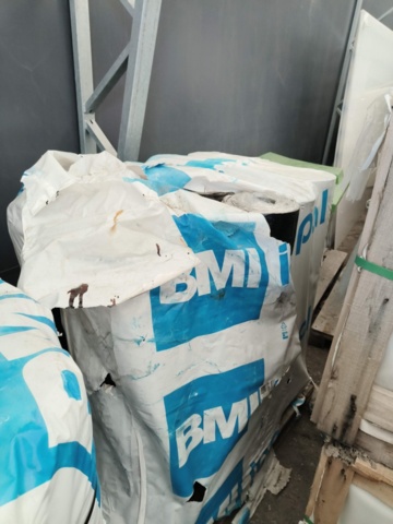 1331129-7 Parti med takpapp