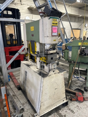 1352568-1 Stans- vals- och fräsmaskin GEKA Hydracrop-50-S