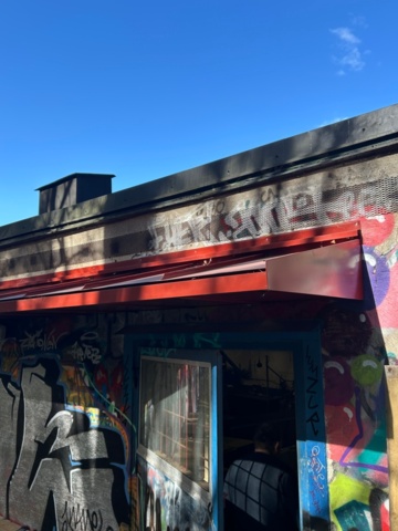 1352569-3 Skärmtak från Designtak i originalförpackning