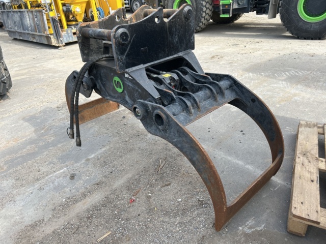 1350433-1 Grip with S-70 mount - Steelwrist SG1532 -2024